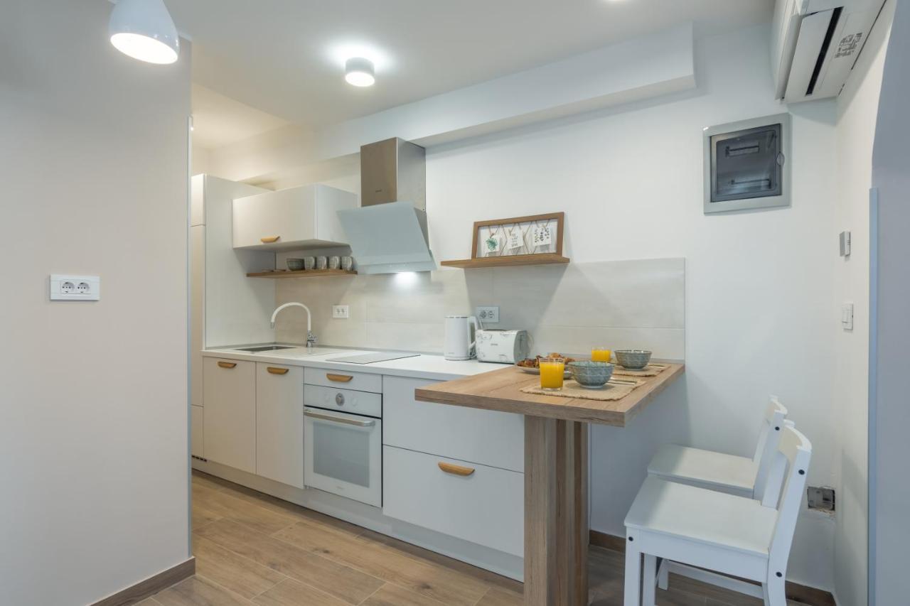 Apartment Norah With Private Parking Pula Ngoại thất bức ảnh